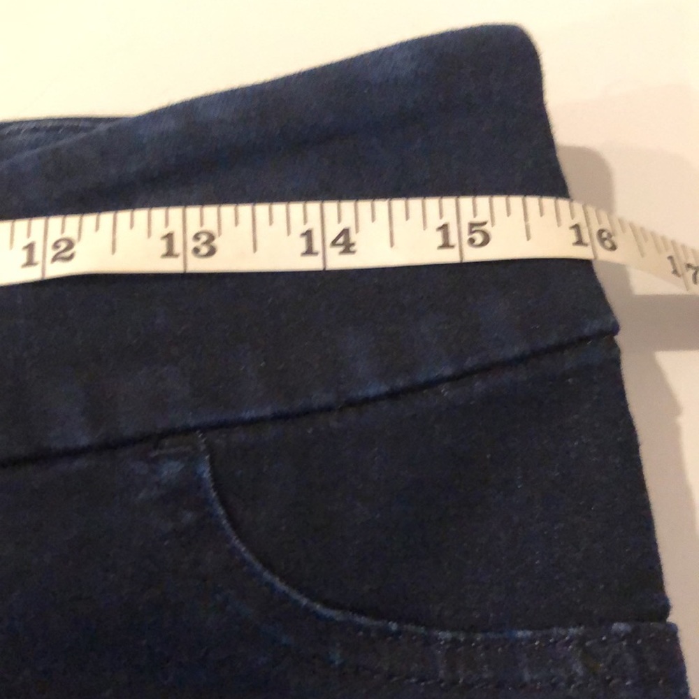 Chico’s Capri - Picture 6 of 8